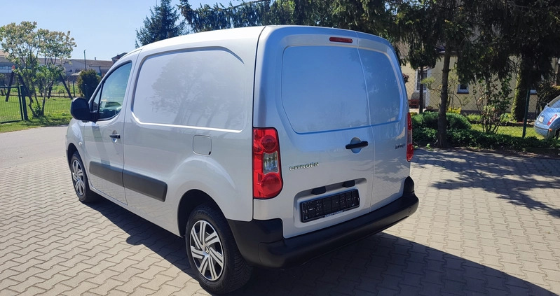 Citroen Berlingo cena 19999 przebieg: 224000, rok produkcji 2012 z Oborniki małe 277